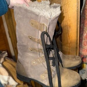 Sorel Emeli Lace Up boots by
